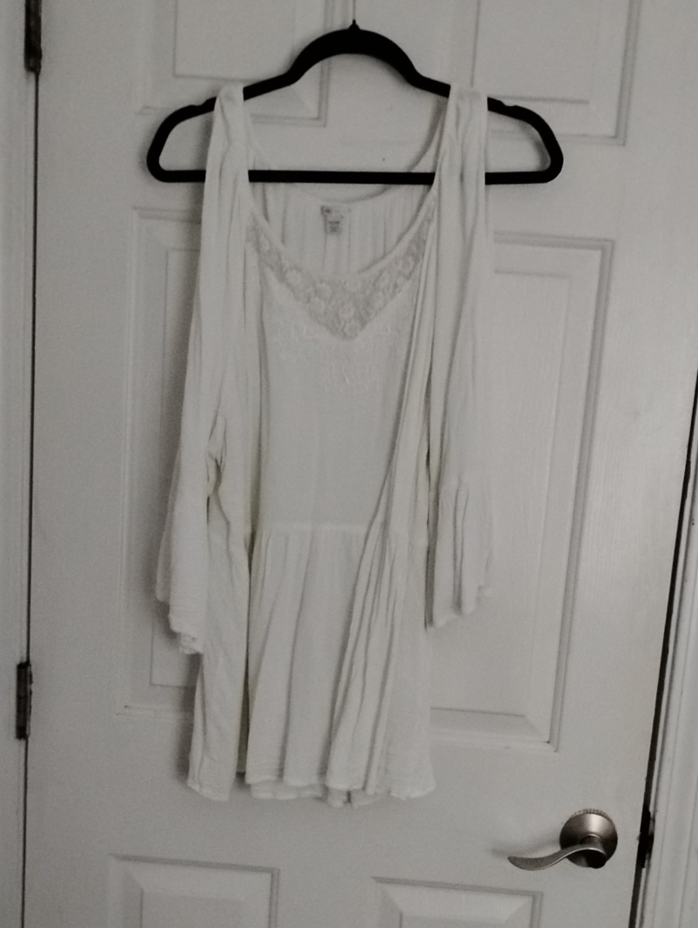 Cato Cream Lace-Detail Peasant Tunic